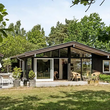 Дом отдыха Holday With View Of The Baltic Sea